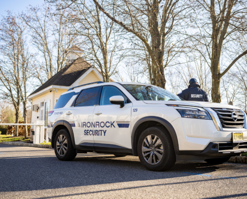 Why Front Gate Security Guards Are Essential For Gated Communities